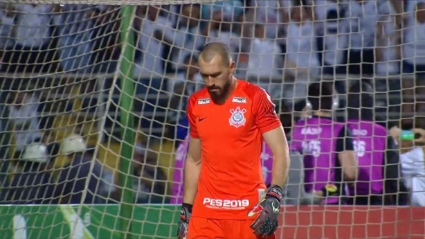 Walter lamenta gol do Santos no Pacaembu