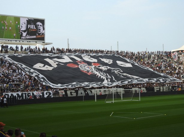 Gaviões da Fiel esteve presente no treino aberto
