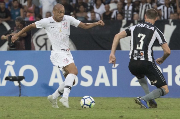 Corinthians perde para o Botafogo-RJ no Rio