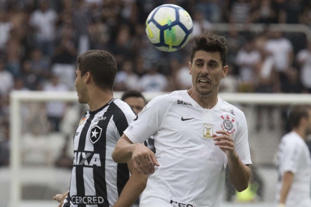 Corinthians perde para o Botafogo-RJ no Rio
