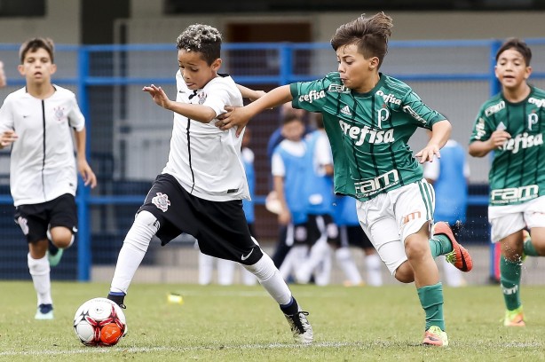 Corinthians enfrenta o Palmeiras pela categoria sub-11