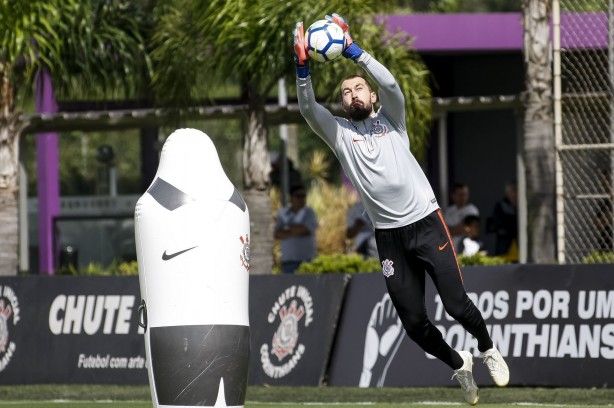 Corinthians faz seu último treino antes de enfrentar o São Paulo na Arena