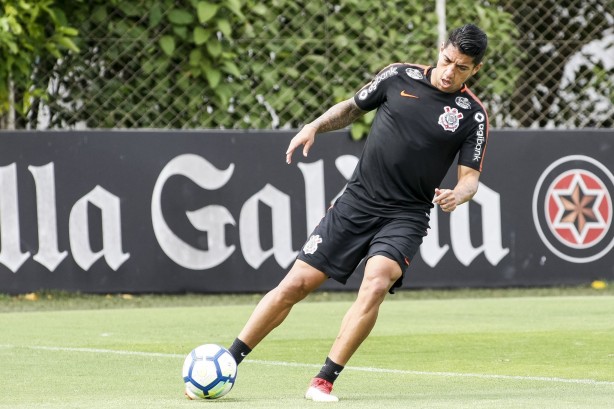 Corinthians faz seu último treino antes de enfrentar o São Paulo na Arena