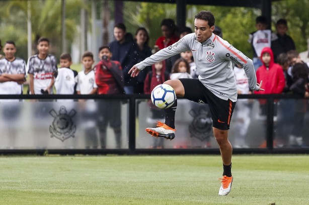 Corinthians se prepara para enfrentar o São Paulo