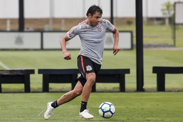 Corinthians se prepara para enfrentar o São Paulo