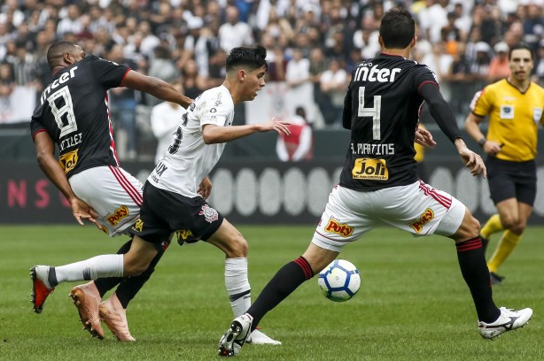 Corinthians cede empate para o São Paulo na Arena Corinthians