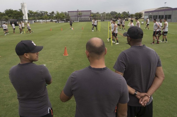 Comissão técnica prepara a equipe para duelo contra a Chapecoense, pelo Brasileirão
