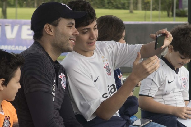 Jair Ventura faz último treino antes do jogo contra a Chapecoense