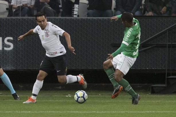 Jadson durante jogo contra a Chapecoense, o último na Arena Corinthians nesta temporada
