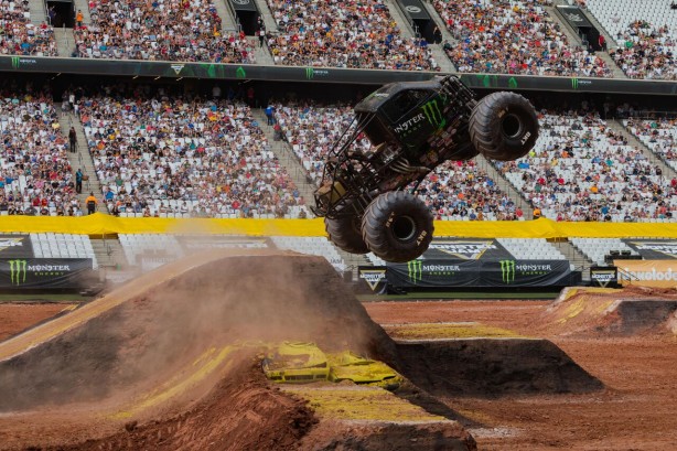 Arena recebeu sua segunda edição do Monster Jam