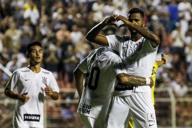 Nathan comemorando seu gol contra o Porto, pela Copinha 2019, em Itu