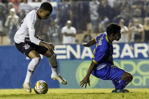 Bilu durante vitória por 8x0 contra o Visão Celeste, pela Copinha