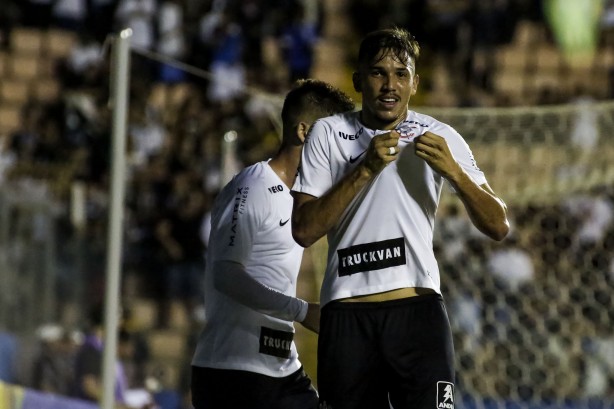 João Celeri durante vitória por 8x0 contra o Visão Celeste, pela Copinha