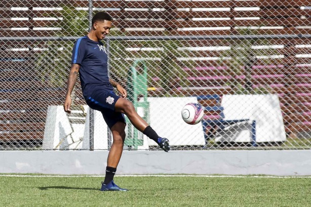 Jordan durante treino do sub-20 para duelo contra o Grêmio, pela Copinha