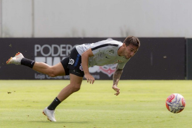 Mosquito durante o treino no CT