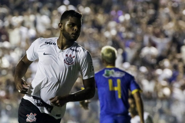 Nathan durante vitória por 8x0 contra o Visão Celeste, pela Copinha