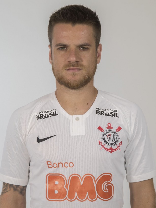 Ramiro 3x4