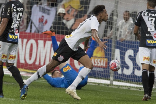 Gustagol marcou contra a Ponte Preta, na Arena Corinthians, pelo Paulistão 2019