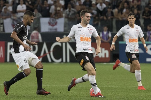 Mauro Boselli fez sua estreia na partida contra a Ponte Preta