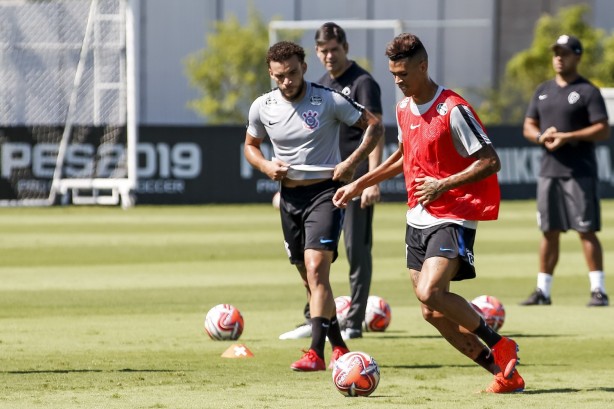 André Luís e Richard treinam no CT Joaquim Grava