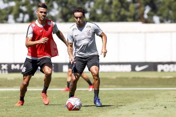 Richard e Jadson treinam no CT Joaquim Grava