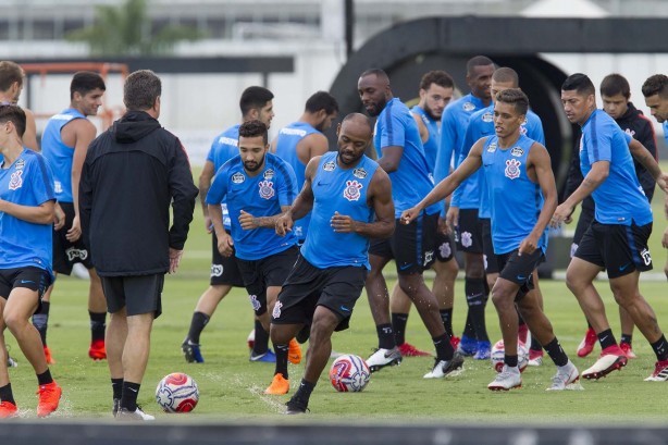 Timão faz última atividade antes do duelo contra o RB Brasil, pelo Campeonato Paulista