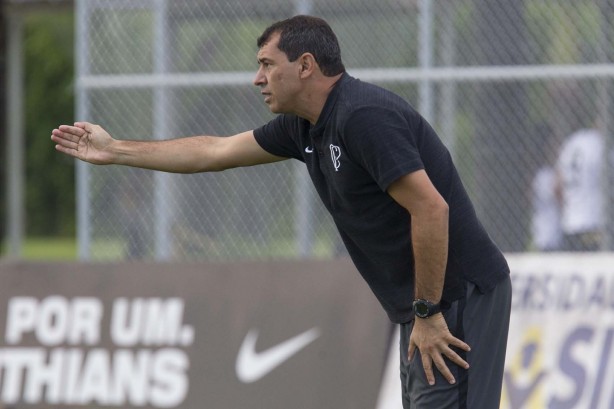 Treinador Fábio Carille prepara a equipe para duelo contra o RB Brasil, pelo Paulistão