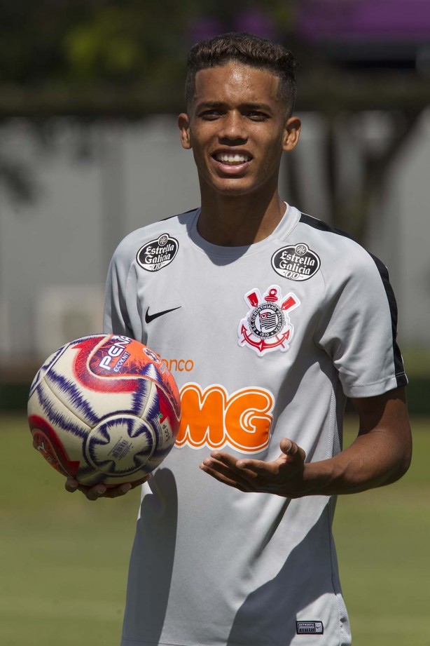 Pedrinho no treino de hoje em preparação para jogo contra o Palmeiras, pelo Paulistão 2019