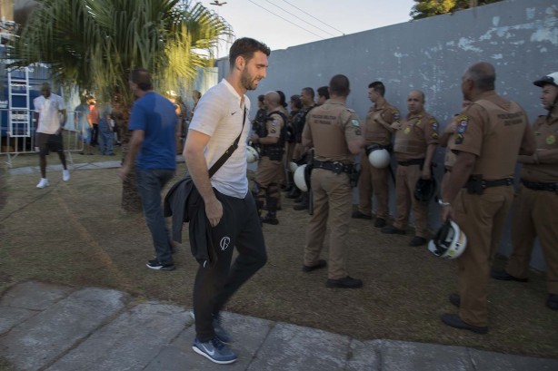 Boselli chegando para jogo contra o Ferroviário-CE, válido pela Copa do Brasil