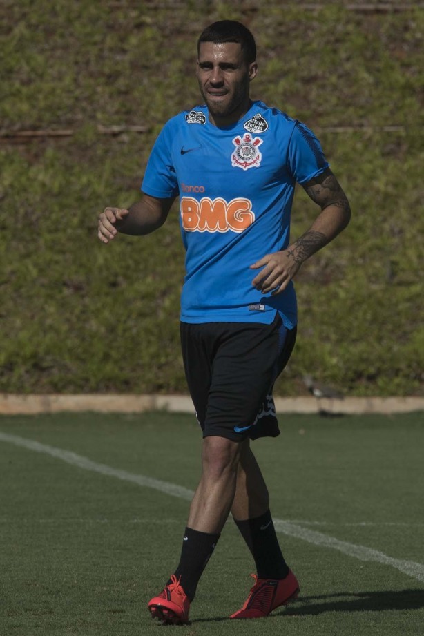 Gabriel no treino deste sábado no CT Joaquim Grava
