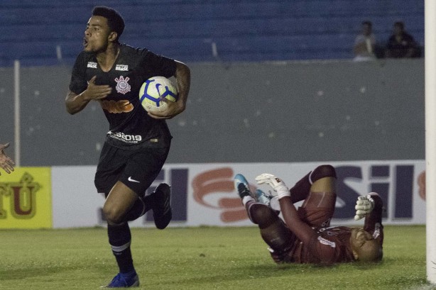Gustavo marcou os gols contra o Ferroviário, pela Copa do Brasil