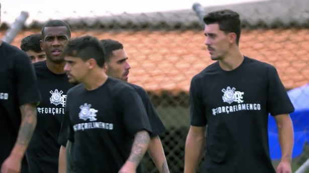 Jogadores usaram camisa antes do apito inicial em Novo Horizonte