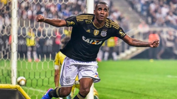 Marllon fez gol nos minutos finais da final do Paulistão 2017, com a Fiel já vibrando pelo título