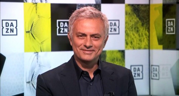 Técnico português José Mourinho comentou duelo pelo serviço de streaming DAZN Brasil