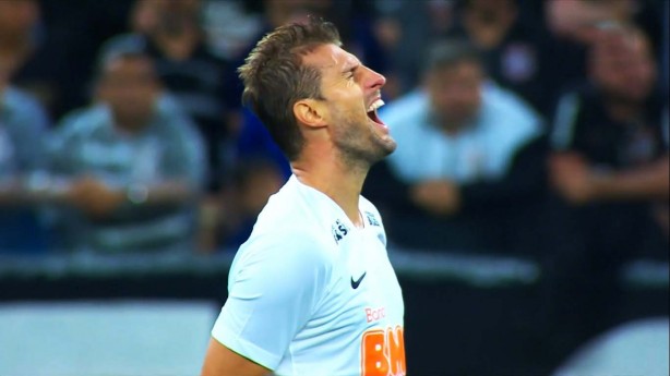 Henrique diminuiu no último lance do primeiro tempo
