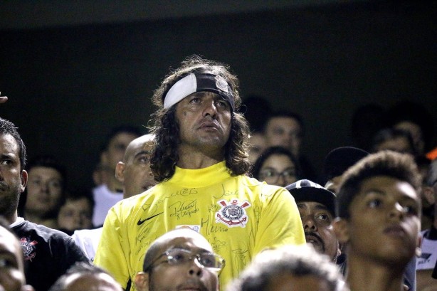 Kitão vai aos jogos do Corinthians também vestido como Cássio