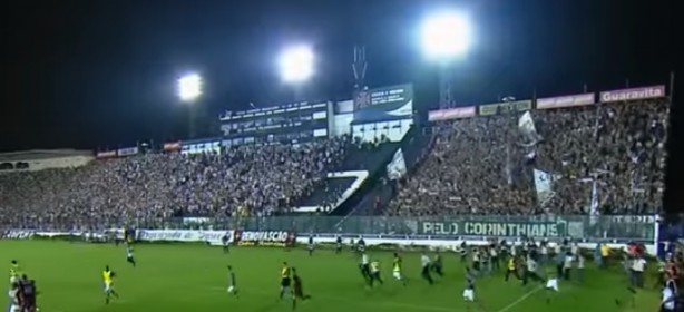 Espaço destinado à Fiel ficou lotado para comemorar o hexa brasileiro em 2015