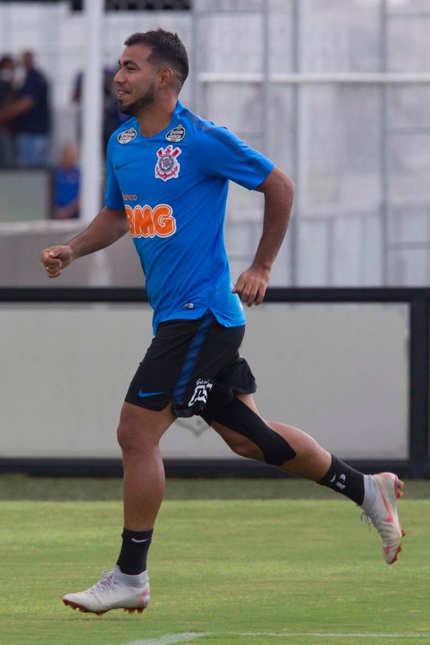 Sornoza treina nesta terça-feira para jogo contra o Ituano