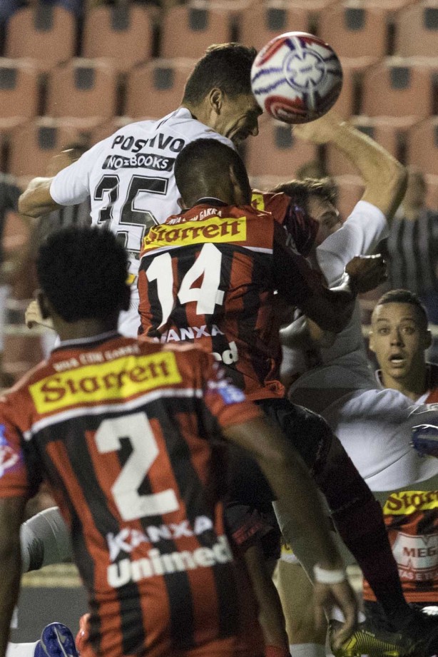 Danilo Avelar no jogo contra o Ituano, pela última rodada do Paulistão 2019