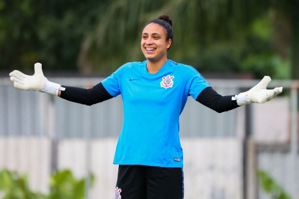Lelê no treinamento de hoje das meninas do Corinthians Futebol Feminino