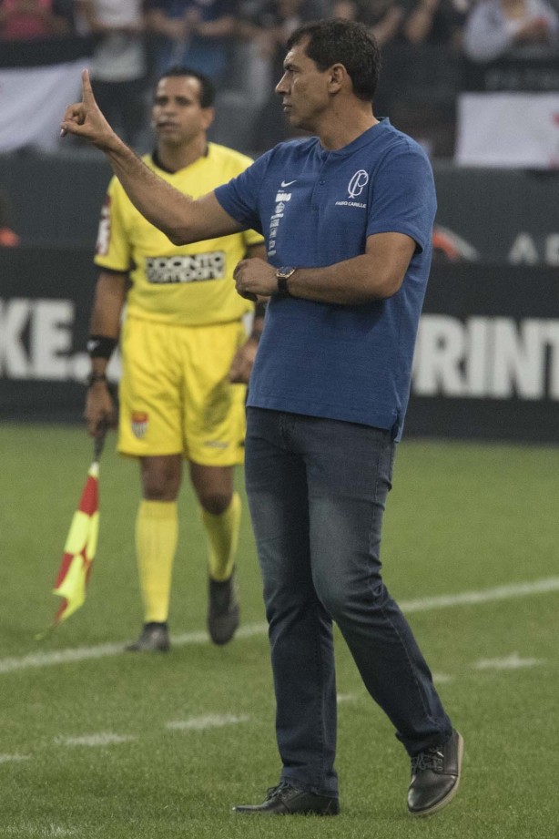 Carille chegou ao seu 13º jogo seguido sem perder no comando do Timão