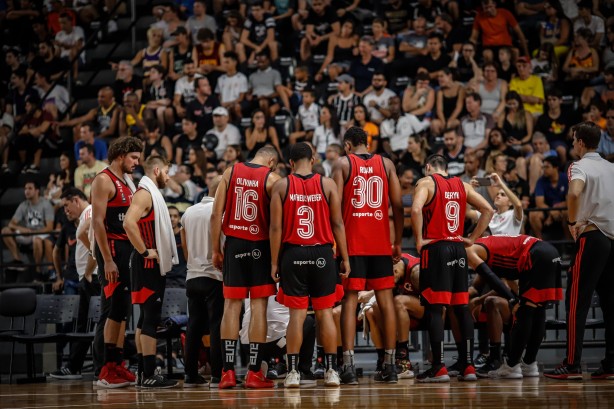 No NBB, Corinthians e Flamengo se enfrentam pelas quartas de final