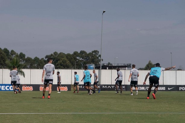 Corinthians treina no treino desta manhã no CT Joaquim Grava