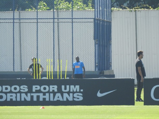 Manoel fez um trabalho  parte com o preparador fsico