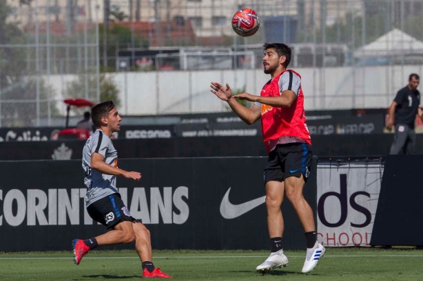 Bruno Méndez no treino deste sábado de aleluia no CT Joaquim Grava
