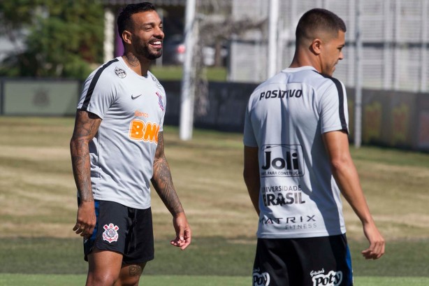 Michel Macedo no treino deste sábado de aleluia no CT Joaquim Grava