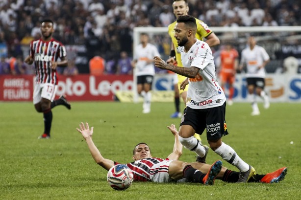 Clayson fez um bom jogo contra o São Paulo, pela final do Paulistão 2019