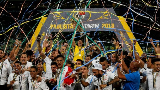 O Timão conquistou o título de campeão Paulista na casa do rival