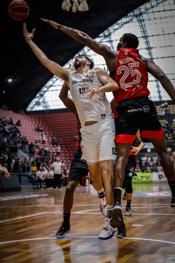 Giovannoni na derrota para o Flamengo, pelo NBB