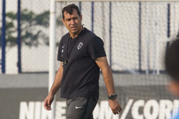 Carille no primeiro treino do Corinthians após conquista do Campeonato Paulista